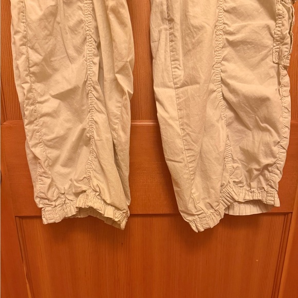 BDG Urban Outfitters Y2K Cream Cargo Pants - Picture 10 of 13